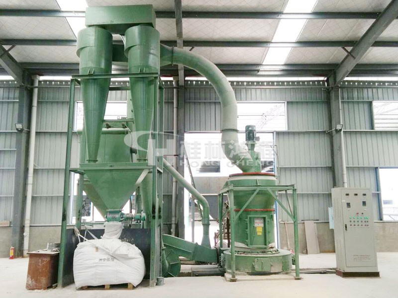 小型雷蒙磨粉設備圖片之小型500目雷蒙磨粉設備四川客戶現場